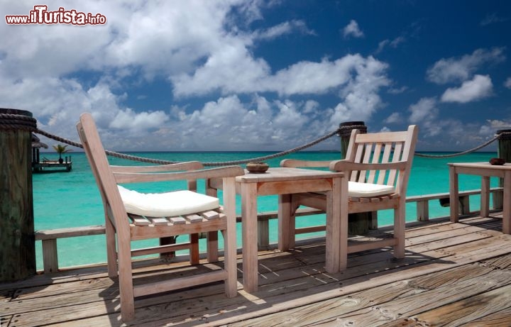Immagine Bar in spiaggia sull'Isola di Kuramathi alle Maldive - © tkachuk / Shutterstock.com