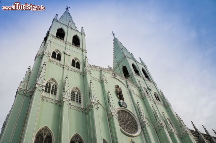 Immagine Basilica di San Sebastiano a Manila (Filippine) - © Krajomfire / Shutterstock.com