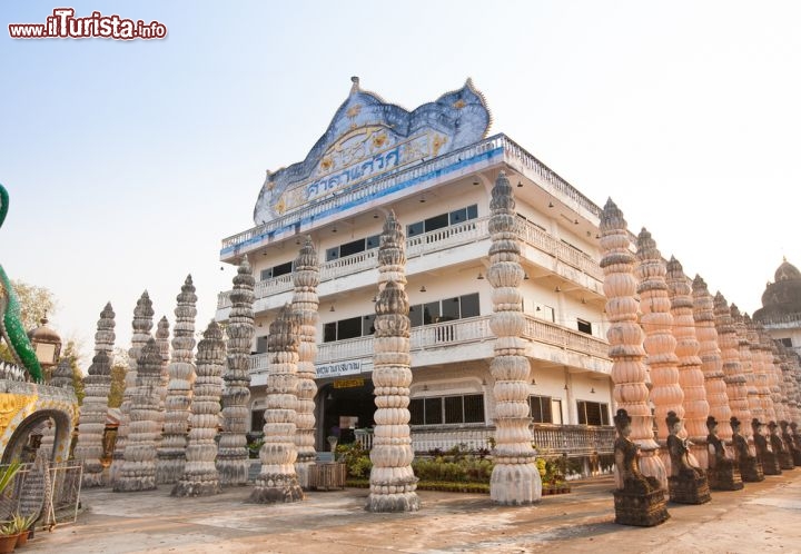 Immagine Il Buddha Park (Sala Kaew Ku) a Nong Khai in Thailandia - © Tepikina Nastya / Shutterstock.com