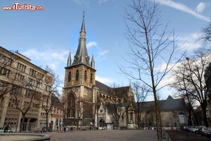 Immagine la Cattedrale di San Paolo a Liegi in Vallonia, Belgio.  - © Ana del Castillo / Shutterstock.com