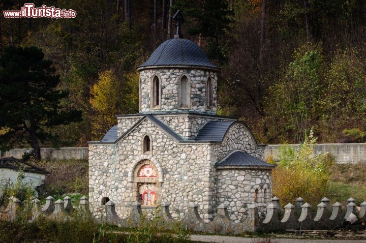 Immagine Chiesa Templare a Bran, in Romania  - © Olimpiu Pop / Shutterstock.com
