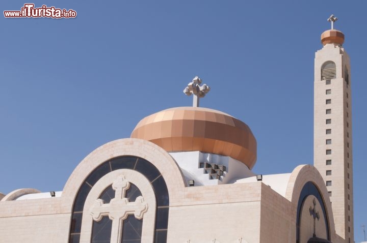 Immagine Una chiesa cristiana nel centro di Amman, la capitale della Giordania - © Ahmad A Atwah / Shutterstock.com