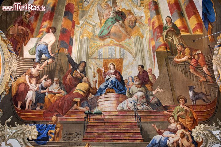 Immagine Un particolare di uno degli affreschi della chiesa di San Martino a Biberach, Germania meridionale