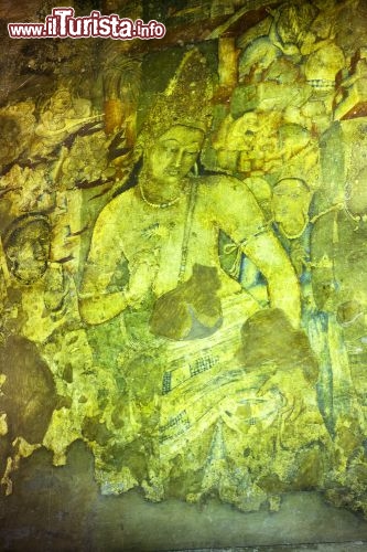 Immagine Dipinto all interno delle Ajanta Caves in India - © David Evison / Shutterstock.com