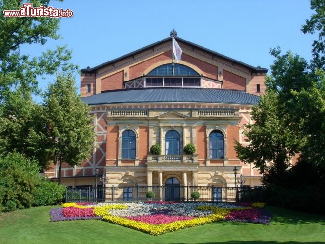 Immagine La Festspielhaus si trova a Bayreuth, la città della Baviera in Germania.
