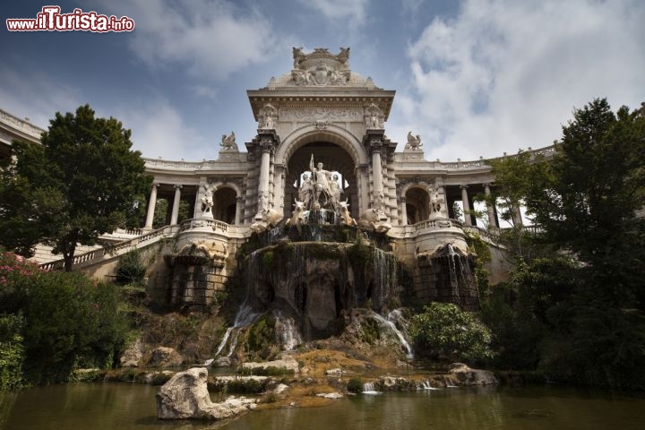 Immagine Il Palazzo Longchamp a Marsiglia, in Pprovenza (Francia) - © Javier Soto Vazquez / Shutterstock.com