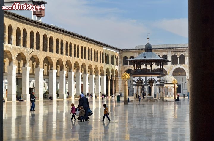 Immagine La magica Moschea degli Omayyadi a Damasco, in Siria, fotografata a gennaio 2014 - Foto di Monia Savioli