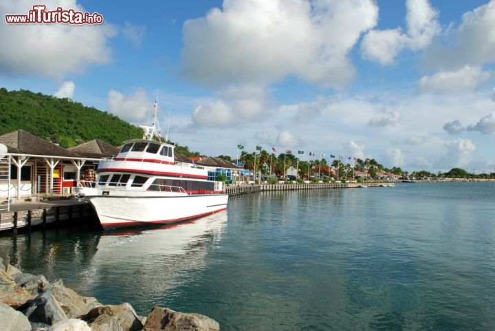 Immagine La marina di Marigot, a Saint Martin  - © artconcept / Shutterstock.com