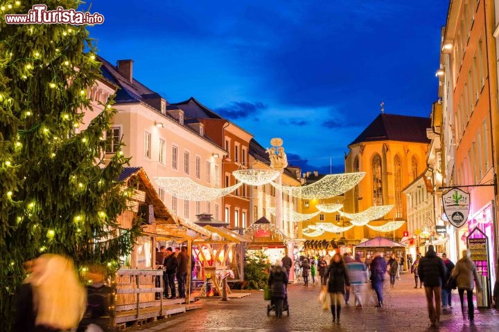 Immagine Mercatino a Villach: la magia dell'Avvento in Carinzia, il tipico Natale in Austria