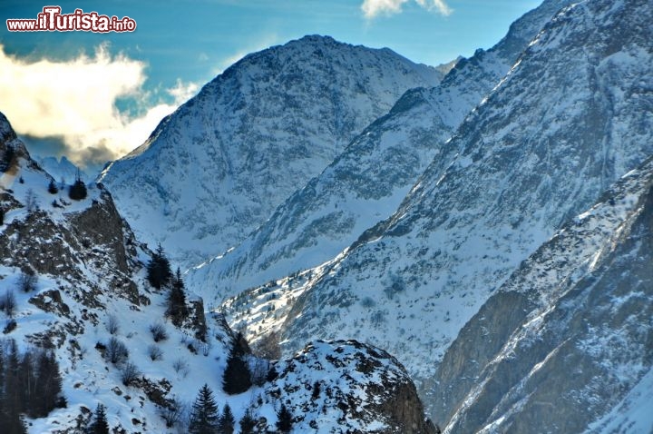 Immagine Montagne ad ovest delle Les Deux Alpes in Francia