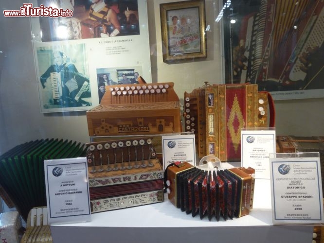 Immagine Mostra di fisarmoniche d'epoca al Museo di Castelfidardo