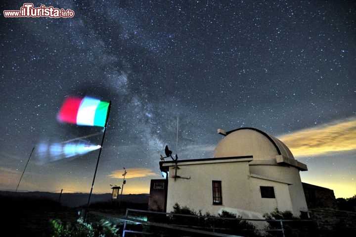 Immagine Osservatorio di Monteromano (Brisighella): la fotografia della Via Lattea in un cielo privo di inquinamento luminoso