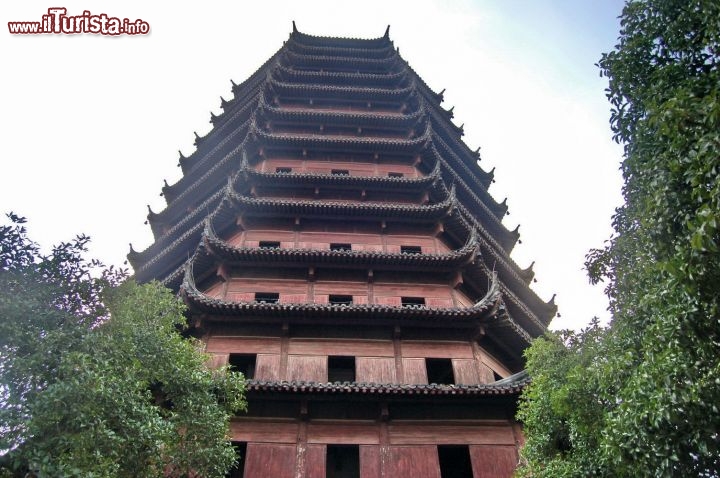 Immagine La Pagoda delle Sei Armonie si trova vicino a Hangzhou, in Cina