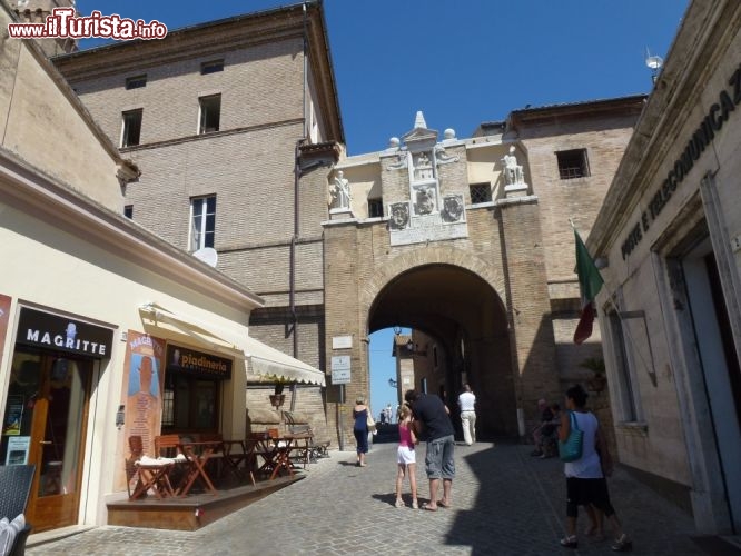 Immagine Porta Romana di Loreto