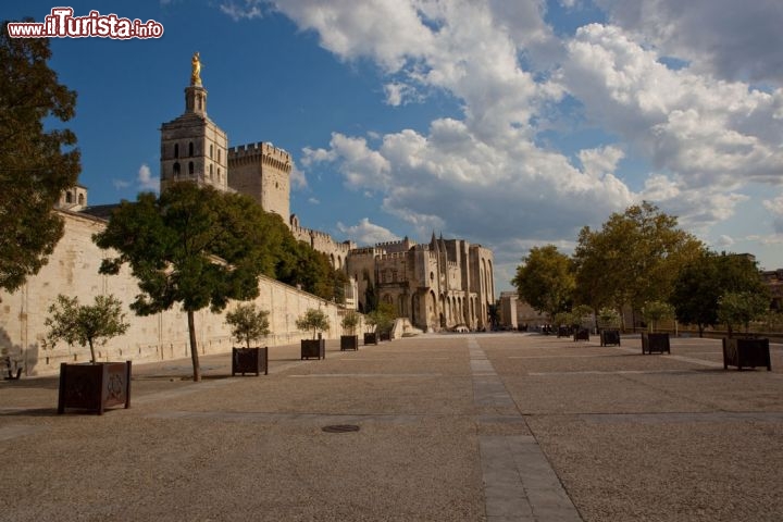 Immagine Provenza, Avignone: il Palazzo dei Papi - Avignon Tourisme, Copyrights Yann de Fareins / Noir d’Ivoire
