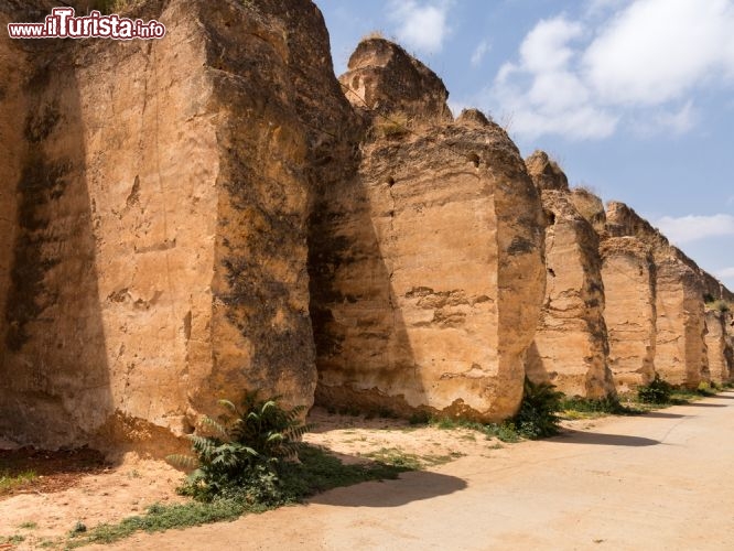 Immagine Le rovine di Sahrij Swam, nella cittò imperiale di Meknes, in Marocco - © Steve Heap/ Shutterstock.com