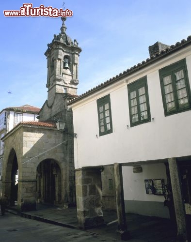 Immagine Santiago de Compostela la Iglesia Santa Mara Salome del 12° secolo - Copyright foto www.spain.info