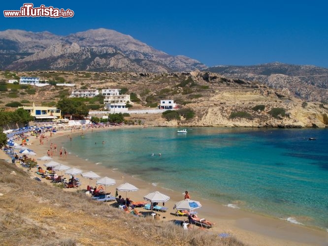 Immagine La spiaggia di Lefkos si trova sull'isola di Karpathos: è una delle più meridionali dell'arcipelago del Dodecaneso, in Grecia - © Goncalo Veloso de Figueiredo / Shutterstock.com