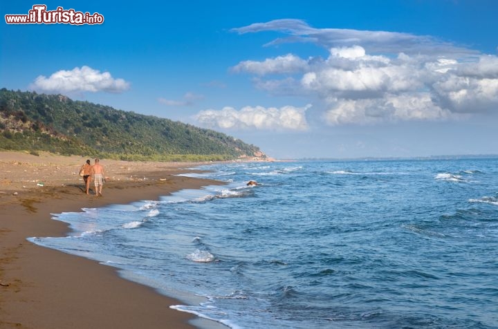 Immagine Spiaggia di Rana e Hedhun Shengjin Albania - © ollirg / Shutterstock.com