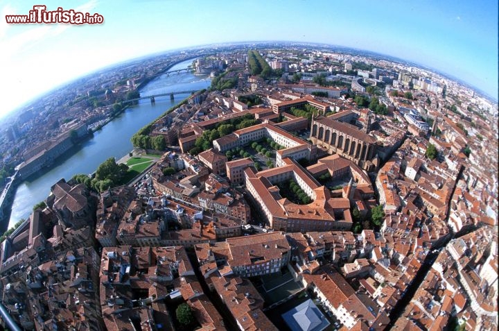 Immagine Vista aerea di Tolosa - © Ville de Toulouse - Patrice Nin