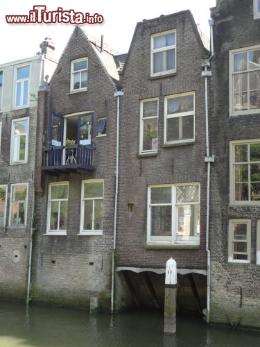 Immagine Uno dei tanti canali del centro di Dordrecht