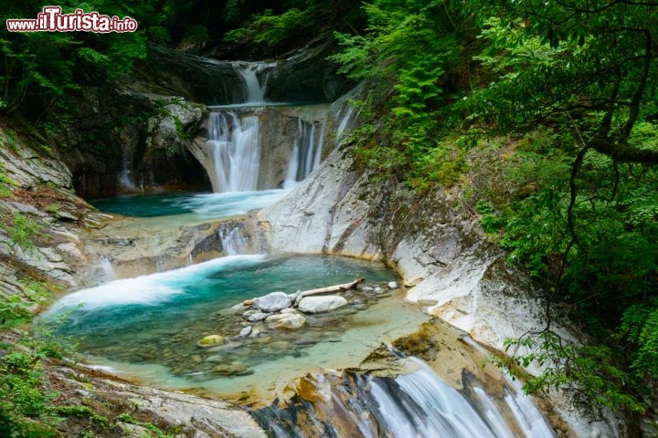 Immagine La spettacolare valle di Nishizawa vicino a Yamanashi Giappone - © Scirocco340 / Shutterstock.com
