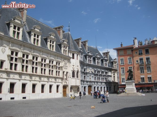Immagine L'antico palazzo del Parlamento del Delfinato a Grenoble (Ancien palais du Parlement).