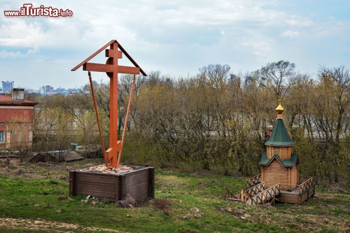 Immagine La cappella in legno dedicata a San Alexis nella città di Nizny Novgorod, quarta città russa per numero di abitanti - foto © Elena Mirage / Shutterstock.com