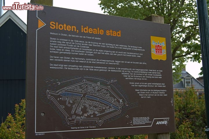 Immagine Cartello informativo nella città di Sloten Olanda