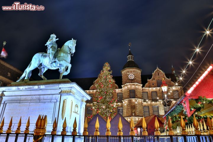 Immagine I mercatini di Natale a Dusseldorf in Germania - © Thomas Quack / Shutterstock.com