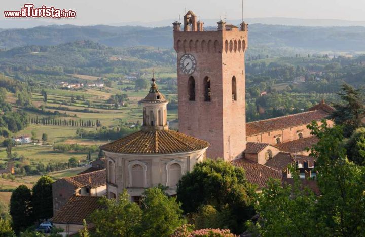 Immagine Il borgo di San Miniato in Toscana - © droopy76 / Shutterstock.com