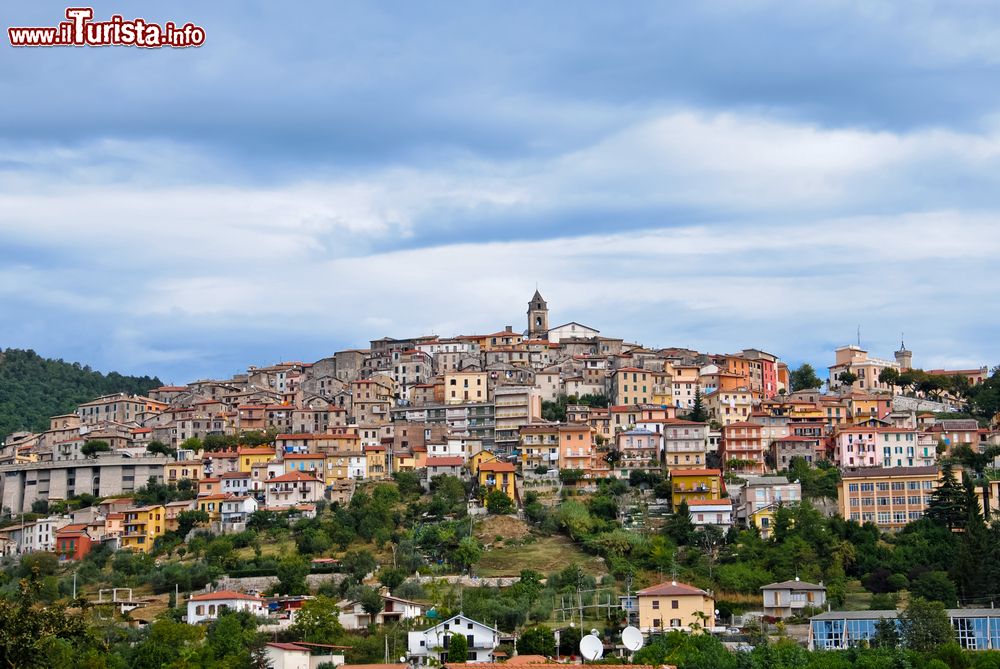 Immagine Il centro storico di Fiuggi, la città delle terme nel Lazio centrale.