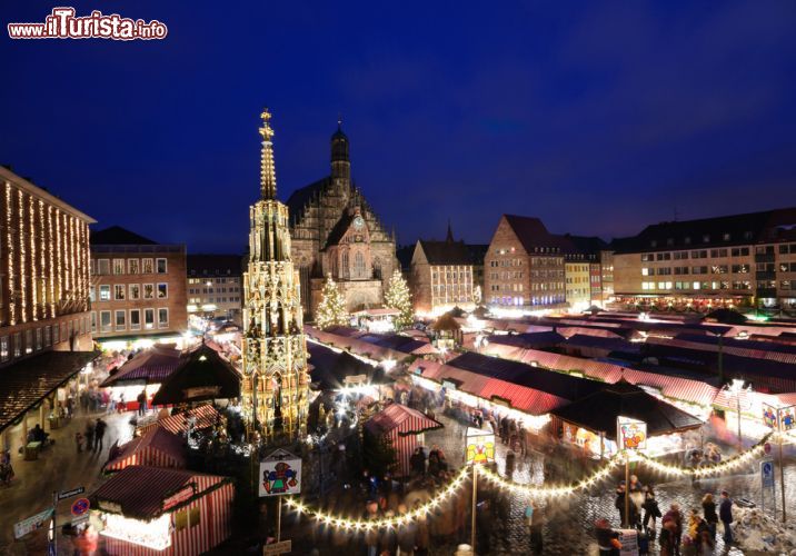 Immagine Il Mercatino di Natale di Norimberga uno dei piu famosi della Germania- © Scirocco340 / Shutterstock.com