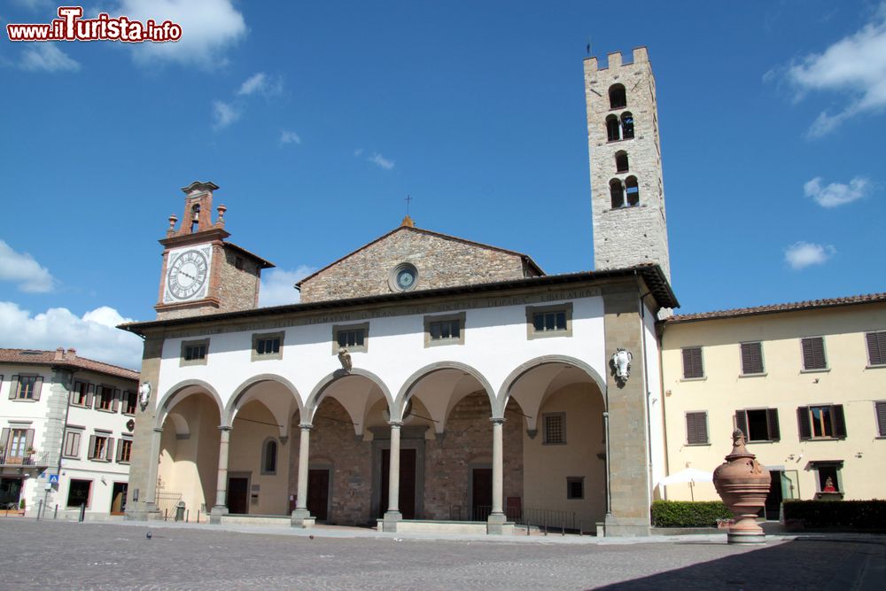 Immagine Il Santuario di Impruneta, dedicato a Santa Maria: siamo nell'hinterland di Firenze, in Toscana