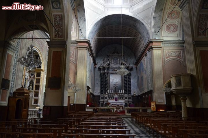 Immagine Interno della cattedrale di Ajaccio dove Napoleone venne battezzato