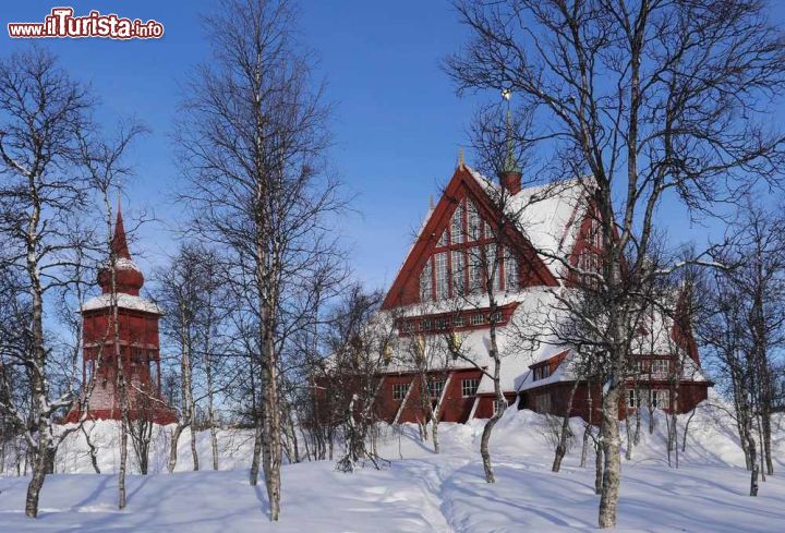 Immagine Kiruna (Svezia): il fascino invernale la chiesa principale - © Bildagentur Zoonar GmbH / Shutterstock.com