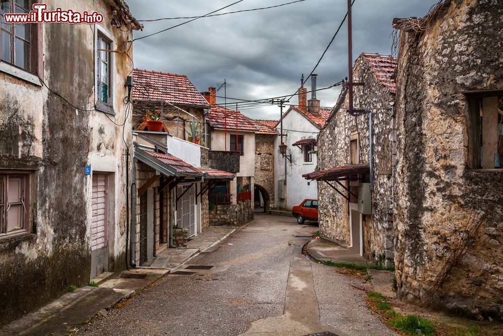 Immagine La città storica di Trebinje, Bosnia Erzegovina. Il nome della località compare per la prima volta in uno scritto di Costantino VII°.