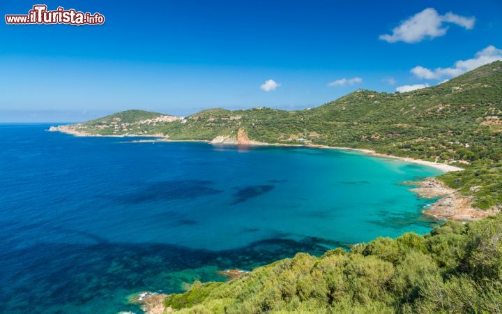 Immagine La costa selvaggia di Cargese, tra le spiagge più belle della Corsica