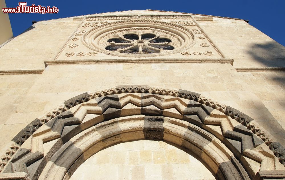 Immagine La facciata della Chiesa dell'Annunziata a Tarquinia nel Lazio