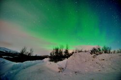 Aurora Boreale fotografata a pochi chilometri da Abisko in Svezia