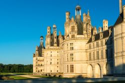 L'elegante Castello di Chambord, principale attrazione turistica della Valle della Loira, Francia - © Viacheslav Lopatin / Shutterstock.com