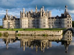 Lo Chateau de Chambord è considerato da molti il più bello fra i Castelli della Loira. Siamo nella regione Centro, in Francia - © Andlit / Shutterstock.com