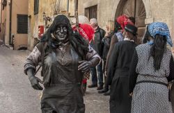 La cerimonia dell'Egetmann a Termeno, pochi chilometri a Sud di Bolzano: ogni anno dispari si celebra il particolare Carnevale dell'Alto Adige - © www.egetmann.com
