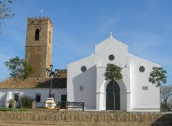 Ermita del Aguila, la chiesa si trova in Andalusia, nel sud della Spagna - © "Ermita del Águila". Con licenza CC BY-SA 2.5 tramite Wikimedia Commons.
