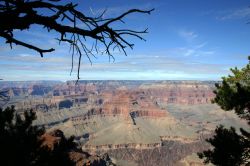 Foto panoramica del Grand Canyon del Colorado: ci troviamo a Yavapai Point, in Arizona - © Ivan Sgualdini / Shutterstock.com