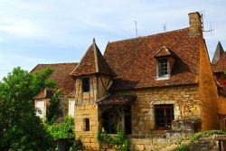 Fotografia di Sarlat-la-Caneda casa del Medioevo in Aquitania Francia - © Elena Elisseeva / Shutterstock.com