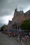 Groningen bici all'università, una delle più importanti di tutti i Paesi Bassi