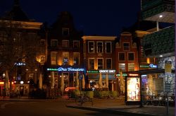 Groningen di notte: a passeggio nel centro storico della città dell'Olanda