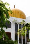 La cupola dorata della Grand Friday Mosque, la principale moschea di Malé, la capitale delle Maldive - © Patryk Kosmider / Shutterstock.com