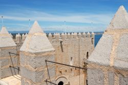 Particolare del Castello Templari a Peniscola, costa est della Spagna - © Massimiliano Pieraccini / Shutterstock.com